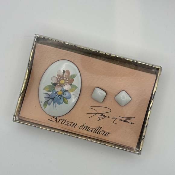 Source Unknown Jewelry - Vintage Floral Enamel Brooch and Earring Set | Mid-20th Century